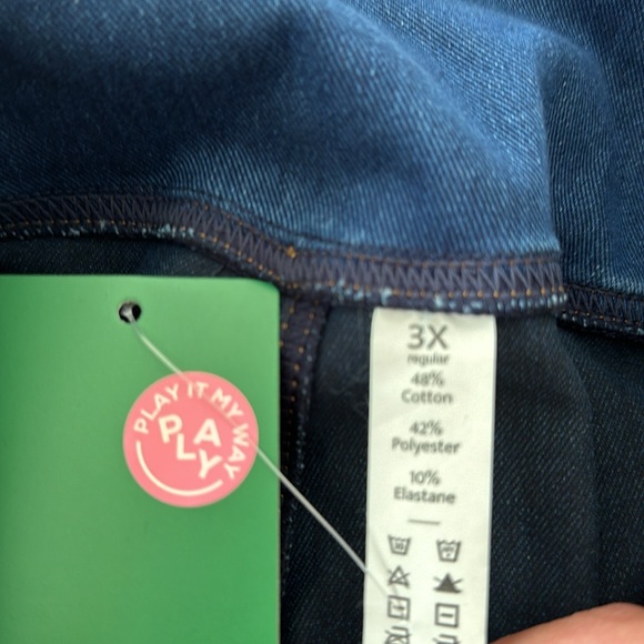 TWO PAIR stretchy Jeans plus - Picture 4 of 4